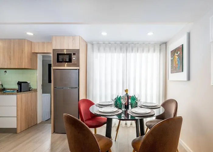 Center Comfort By Vacationy